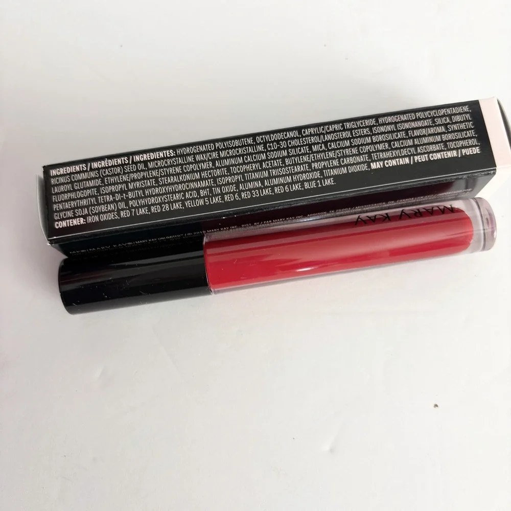 New In Box Mary‎ Kay Unlimited Lip Gloss Iconic Red 153475